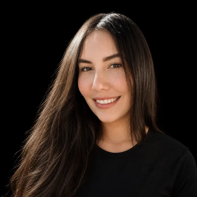Inmaculada, Atención al Cliente en DataKnow